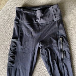 Fabletics utility leggings